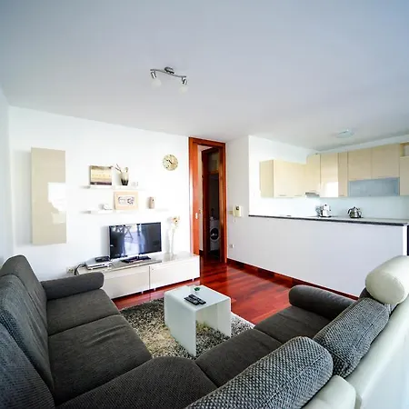 Mahagony Deluxe 자다르