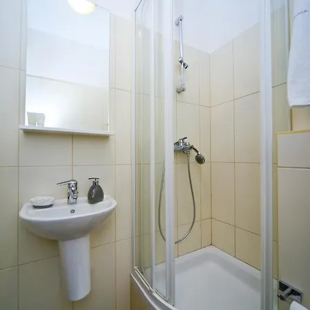 아파트 Mahagony Deluxe 자다르