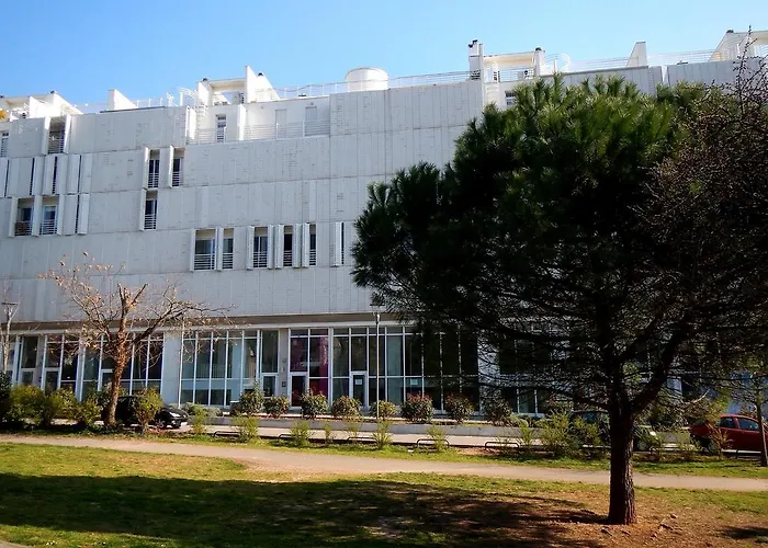Apartman Mahagony Deluxe *