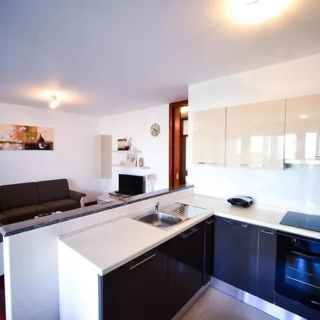 Mahagony Deluxe Apartment *